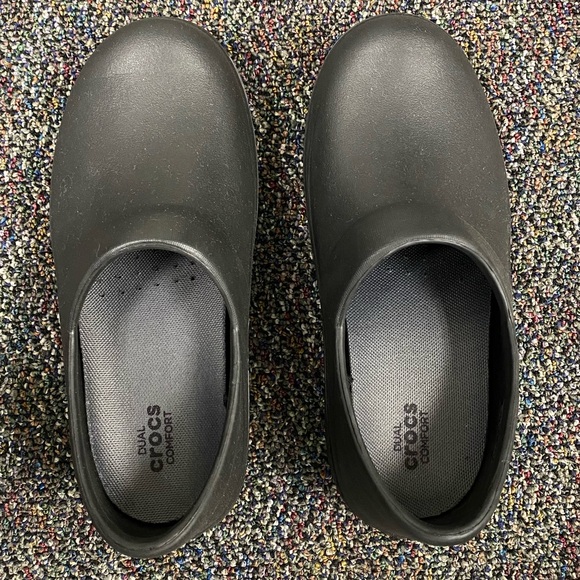 Crocs - Picture 2 of 3